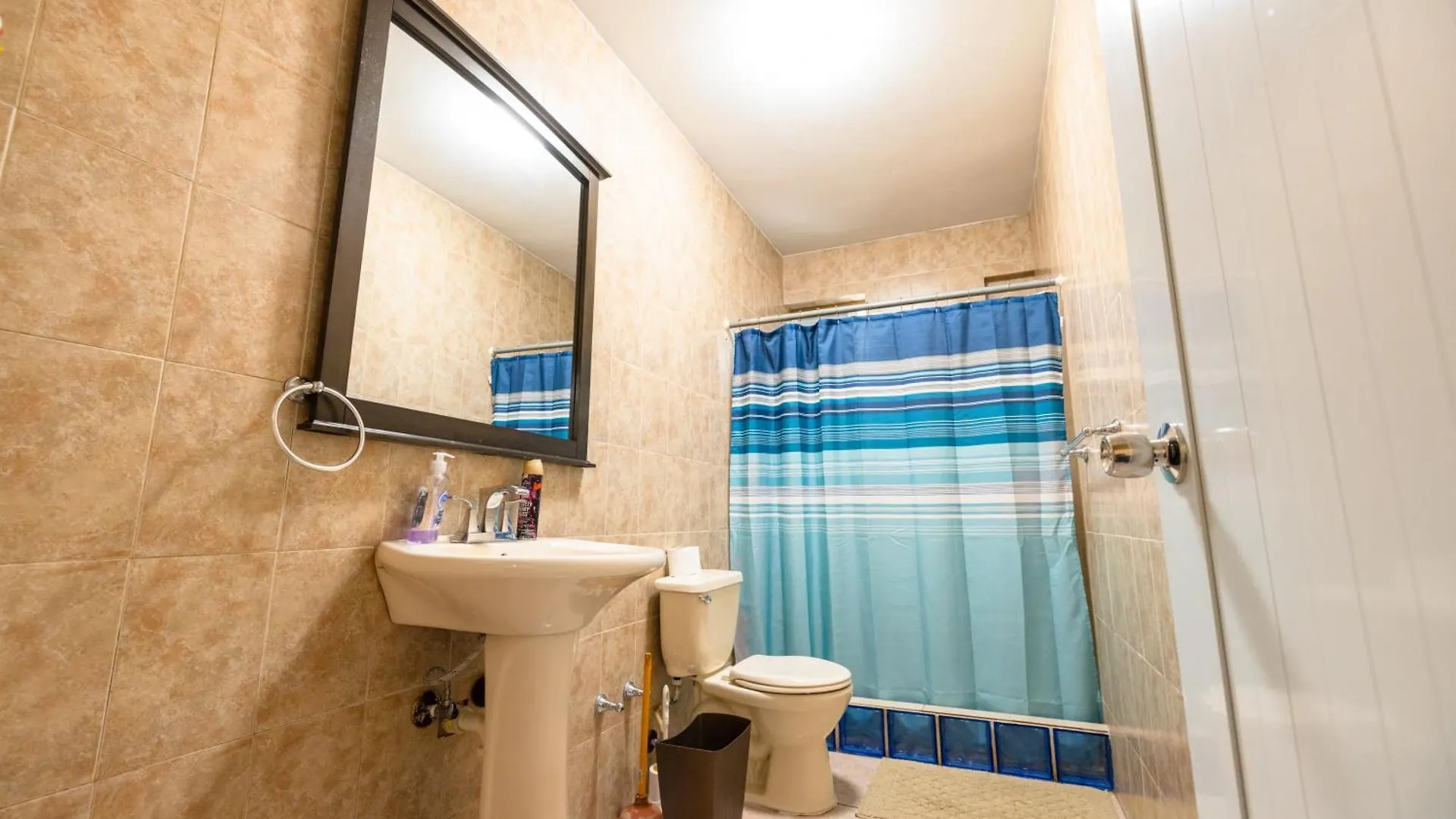 Colinas Del Atlantico Vacational House 1St Floor Apartment Isabela