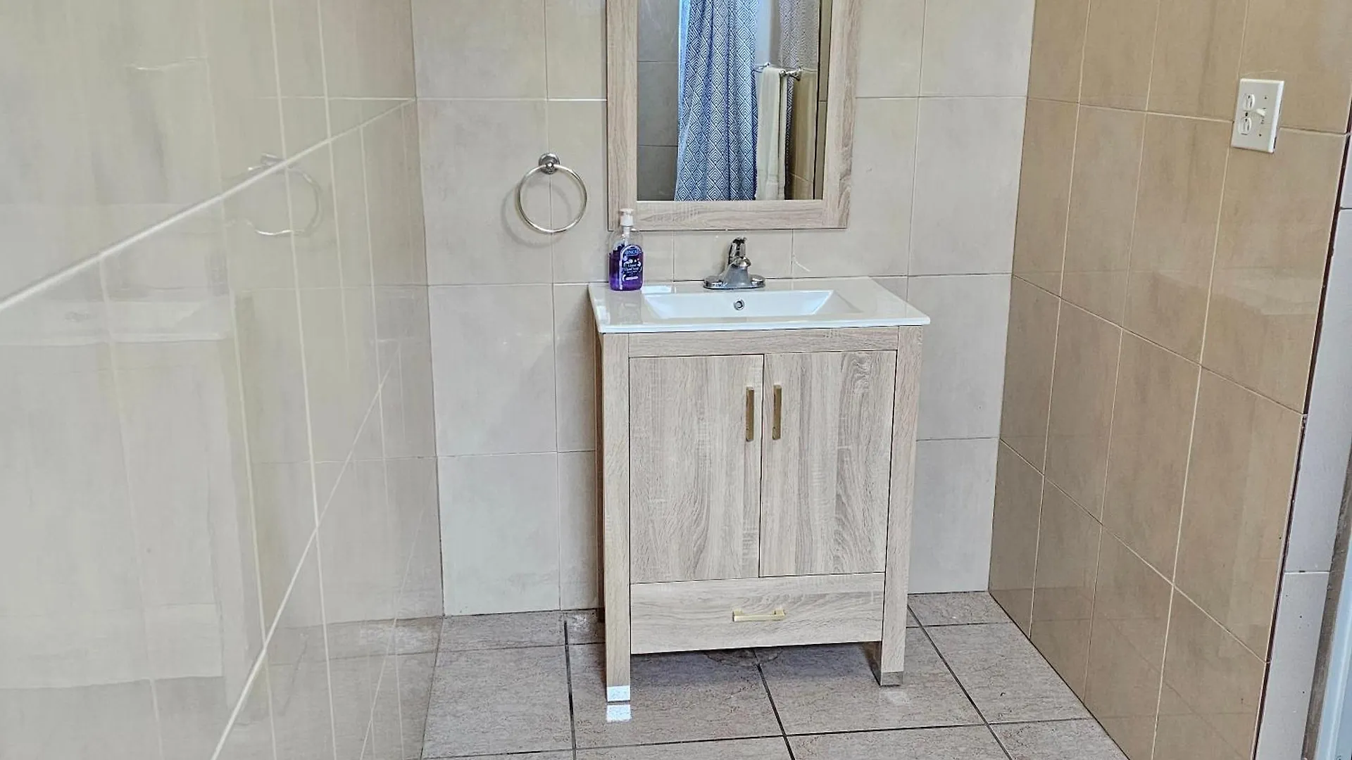 Homestay Colinas Del Atlantico Vacational House 1St Floor Apartment Isabela
