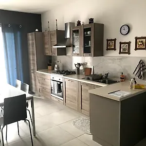  Apartment - 5 Mins From Airport Malta